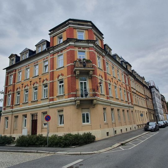 Mietshaus in Ecklage Rudolf-Breitscheid-Straße 2