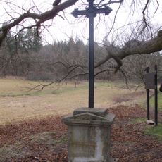 Kříž jižně od Rabštejna nad Střelou nedaleko Horova mlýna