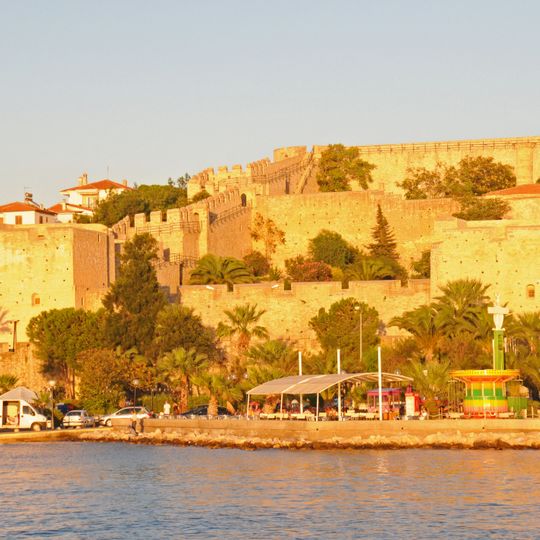 Çeşme Castle