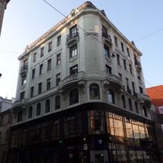 Wohn- und Geschäftshaus Gluckgasse 2