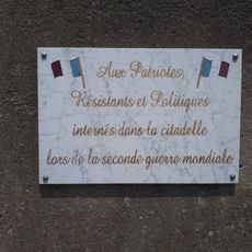 Commemorative plaque