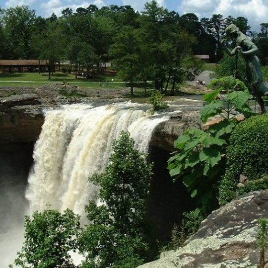 Noccalula Falls Park