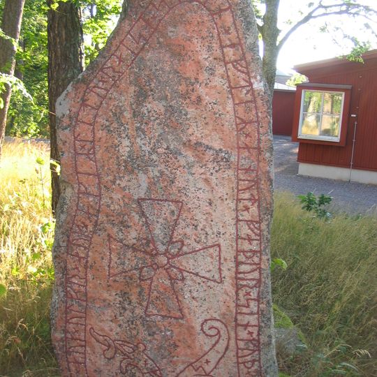 Uppland Runic Inscription 471