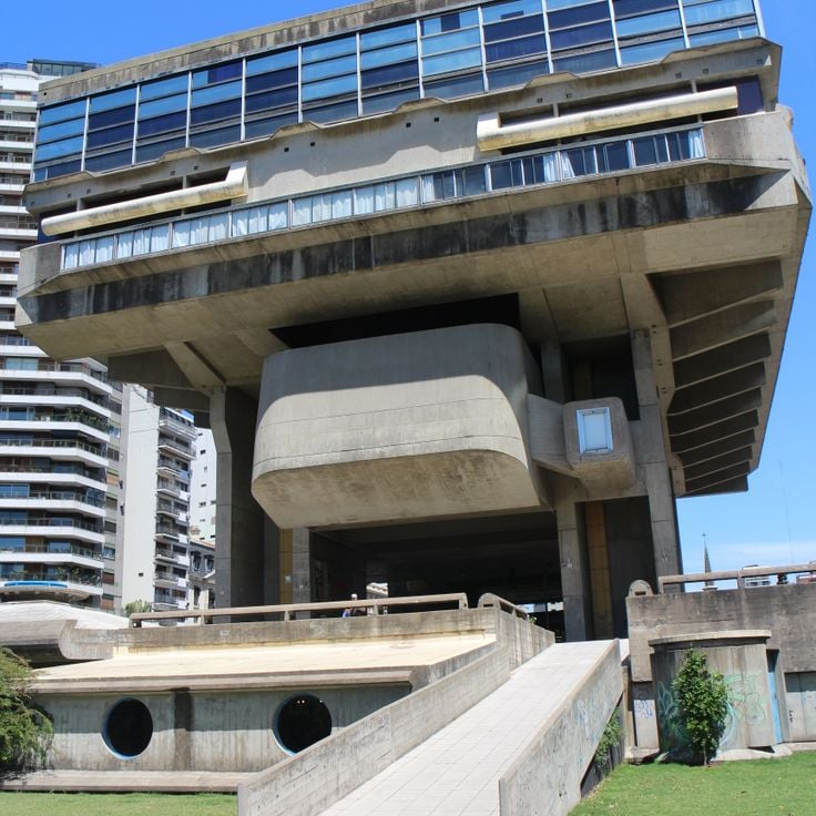Biblioteca Nacional Mariano Moreno