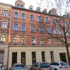 Mietshaus in geschlossener Bebauung Elisenstraße 27