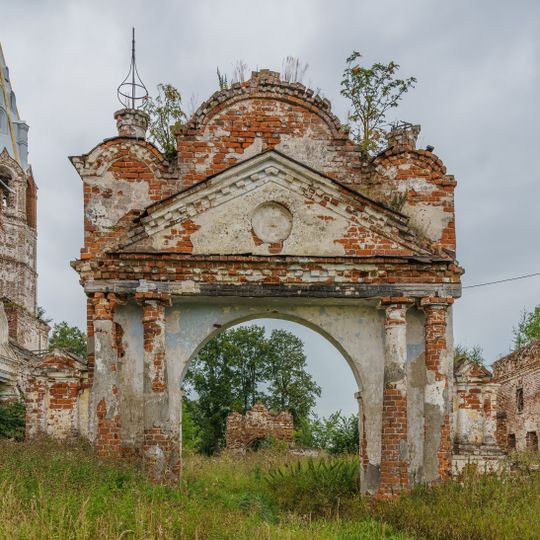 Ограда с воротами