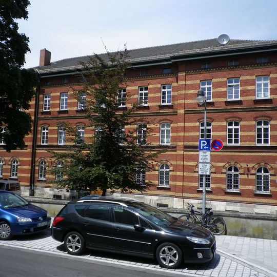 Dienstwohngebäude