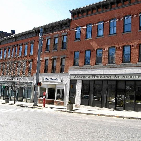 Upper Main Street Historic District