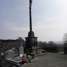 Croix du cimetière de Saint-Adrien