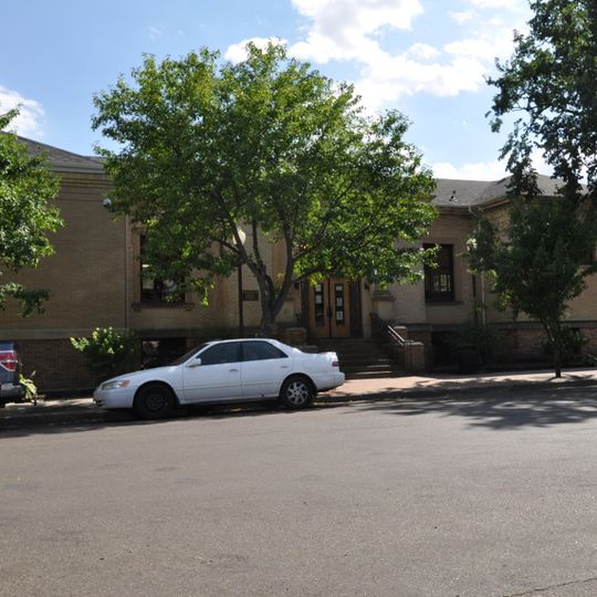 Dickinson Public Library