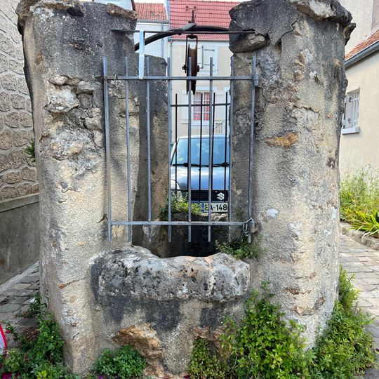 Puits, impasse de la Grande-Cour