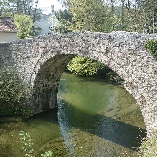 Sainte-Apolline bridge