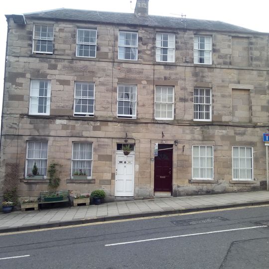 24-24a Castlegate