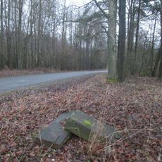 Pomník severovýchodně od Světce