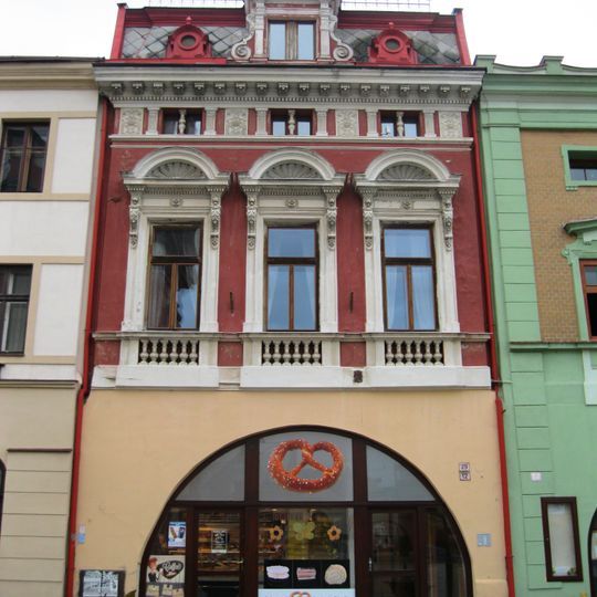 Masarykovo náměstí 12