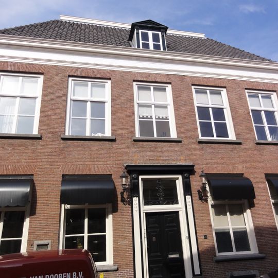 Gasthuisstraat 24, Tiel