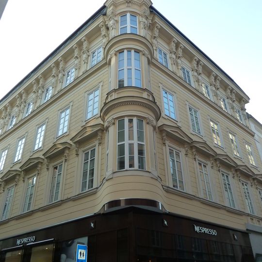 Wohn- und Geschäftshaus