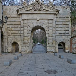 Arc of Granadas
