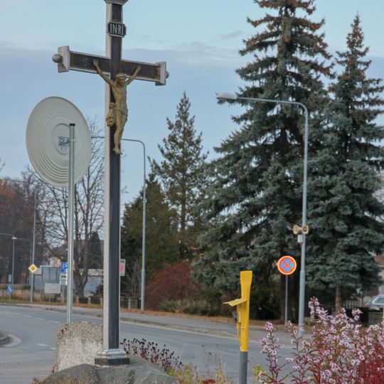 Kříž v křižovtace silnic II/154 a II/155