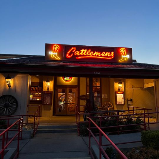 Cattlemens Restaurants: Redding