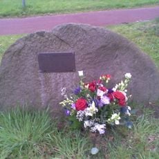 Monument aan de Stationsweg