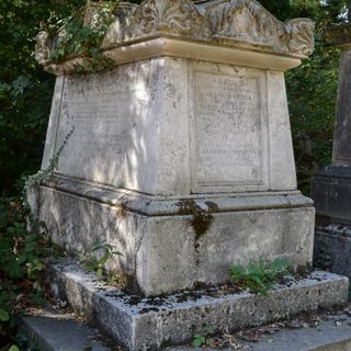 Monument To Sophia Kempton, Nunhead Cemetery