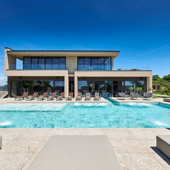 Villa Romantica