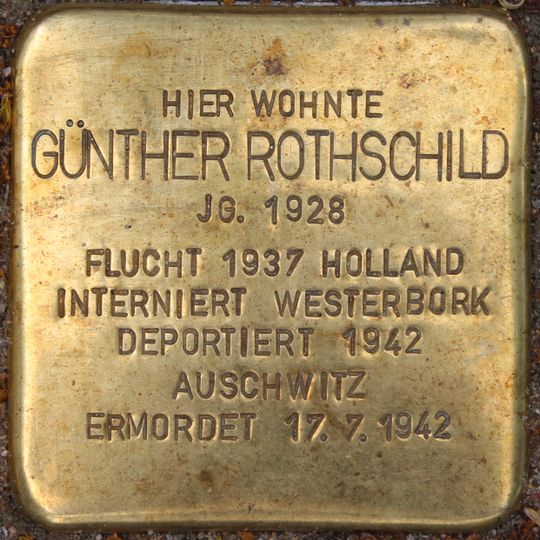 Stolperstein dedicated to Günther Rothschild