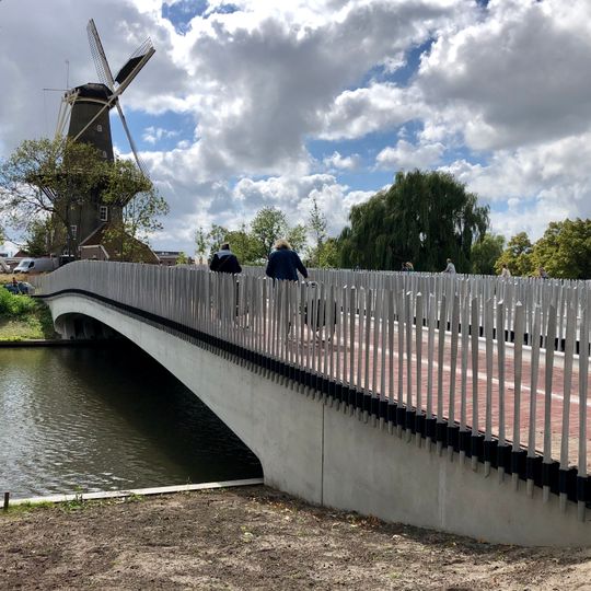 Valkbrug, Leiden