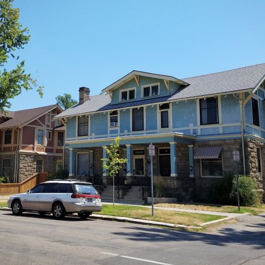 Wolters Double Houses