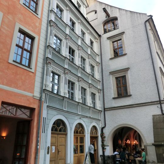 Wohnhaus in geschlossener Bebauung Peterstraße 17