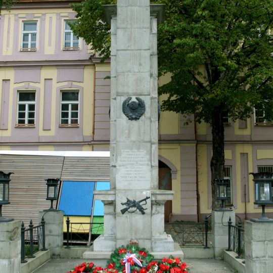 Pomník padlým vojakom ČA