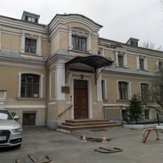 Staraya Basmannaya Street 19 s1