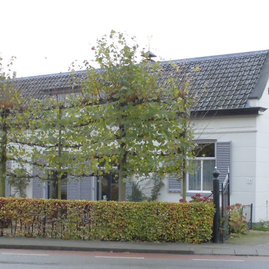 Oud Loosdrechtsedijk 1, Oud-Loosdrecht