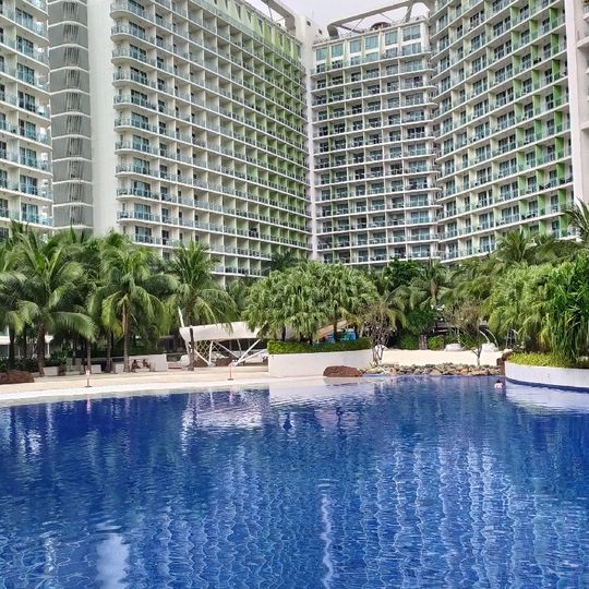 Azure Urban Resort Residences