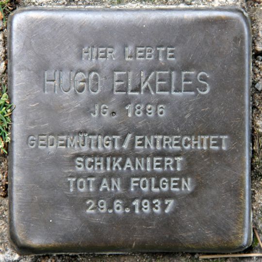 Stolperstein dedicated to Hugo Elkeles