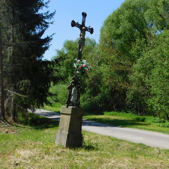 Kříž na západním okraji Hrádku