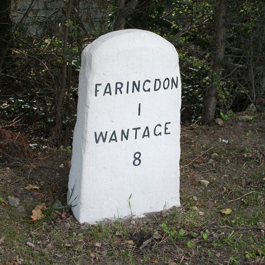 Milestone, Faringdon Road; opp. Bowling Green Farm
