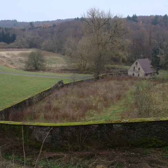 Ehemaliges Brauhaus und Mauern