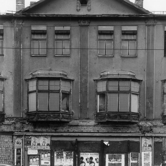 Wohn- und Geschäftshaus Zschochersche Straße 26