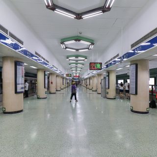 Qianmen station