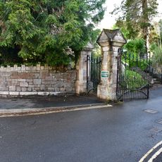 Exwick Cemetery Gates & Piers