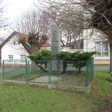 Pomník padlým v Polni