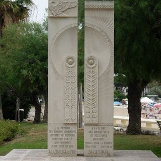 Monument à la mémoire des victimes du génocide arménien