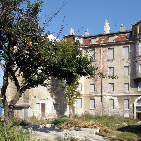 22 Chodakowska Street in Warsaw