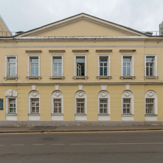 Дом, в котором в 1836-1839 гг. жил декабрист М.Ф. Орлов