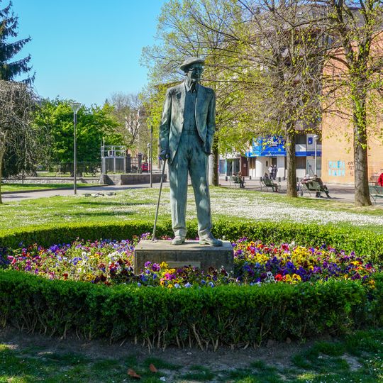 Estatua de Ruperto Urquijo Maruri