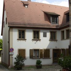 Traubenhof 4