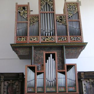 Sankt Petri kyrkas orgel by Hans Brebus
