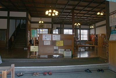 Interior 2